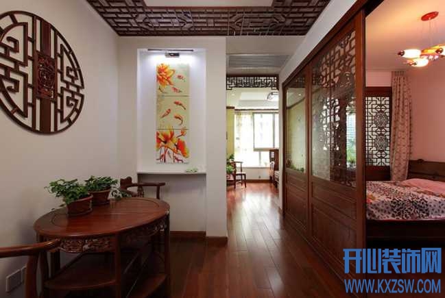 中式家装潮流空间之中式卧室，说说中式卧室的色彩和布局
