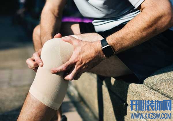 膝关节受伤有什么症状，膝盖拉伤之后多久才能恢复呢？如何治疗？